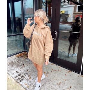 Gals On The Go Dnt Txt Hopdie